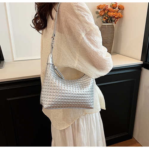 New French braided handbag simple dumpling bag
