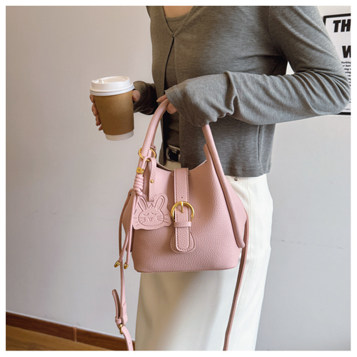 High-end trendy pink shoulder bag bucket bag crossbody bag
