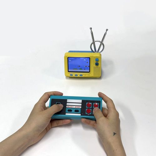Retro TV video game console, single-player handheld, creative wireless TV game console C3 GV300S