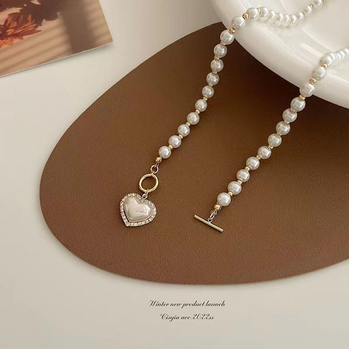 Korean style light luxury pearl heart necklace for women, new clavicle necklace jewelry