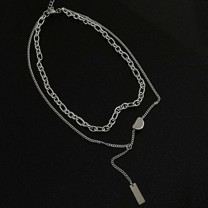 Niche design double-layer necklace female ins, simple titanium steel non-fading clavicle chain