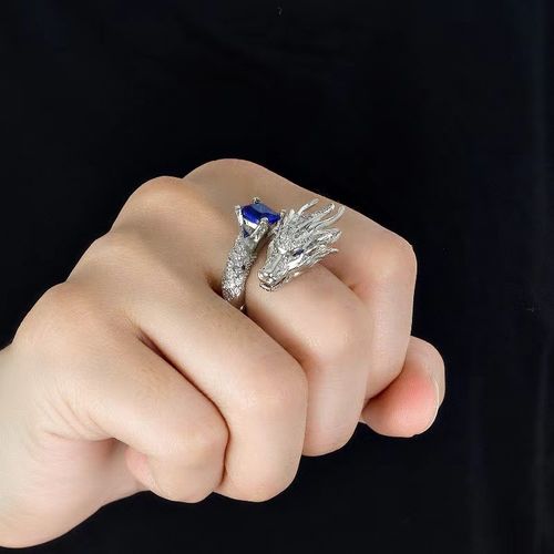 Full diamond Tyrannosaurus Rex ring design personality trend sapphire ring
