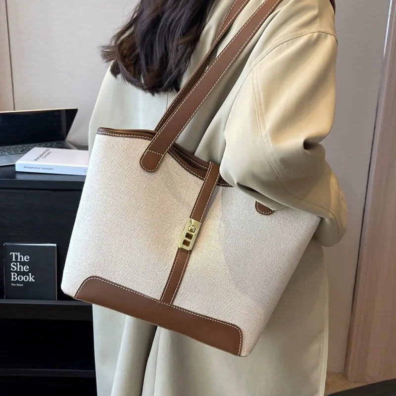 Tote bag women 2025 new shoulder handbag large capacity bucket bag