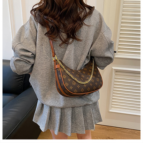 Retro printed baguette bag, fashionable and advanced shoulder bag, crossbody bag