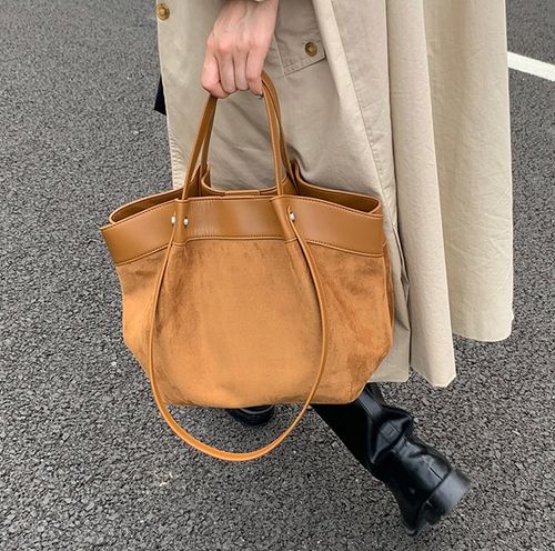 Large capacity casual pleated tote bag women 2025 casual stylish commuting shoulder handbag