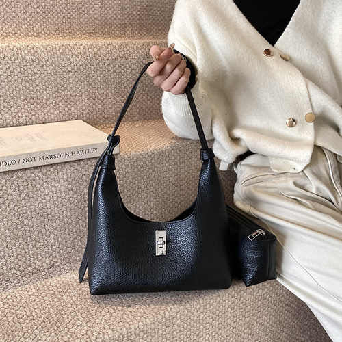 New simple underarm shoulder bag fashionable handbag daily commuter bag