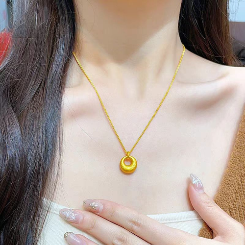 Gold-plated hollowed-out lucky bead necklace for women
