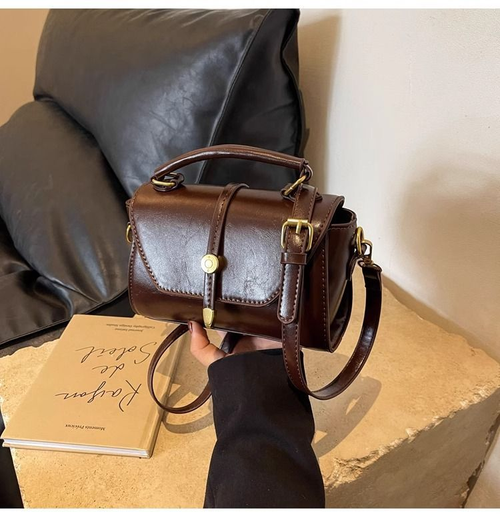 New style shoulder crossbody bag popular small square bag