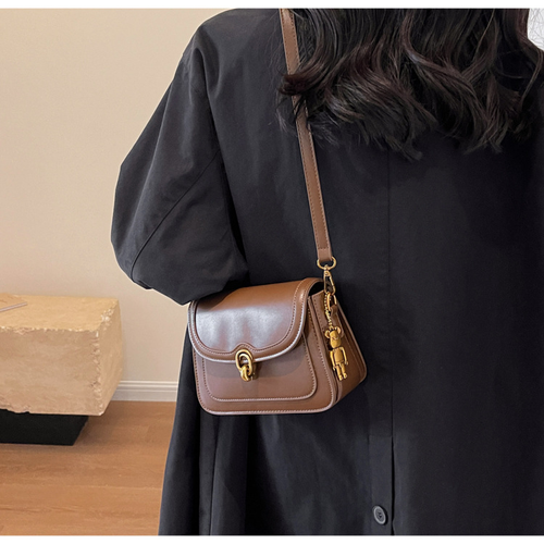 Bags 2025 new spring and autumn winter fashion retro small square bag