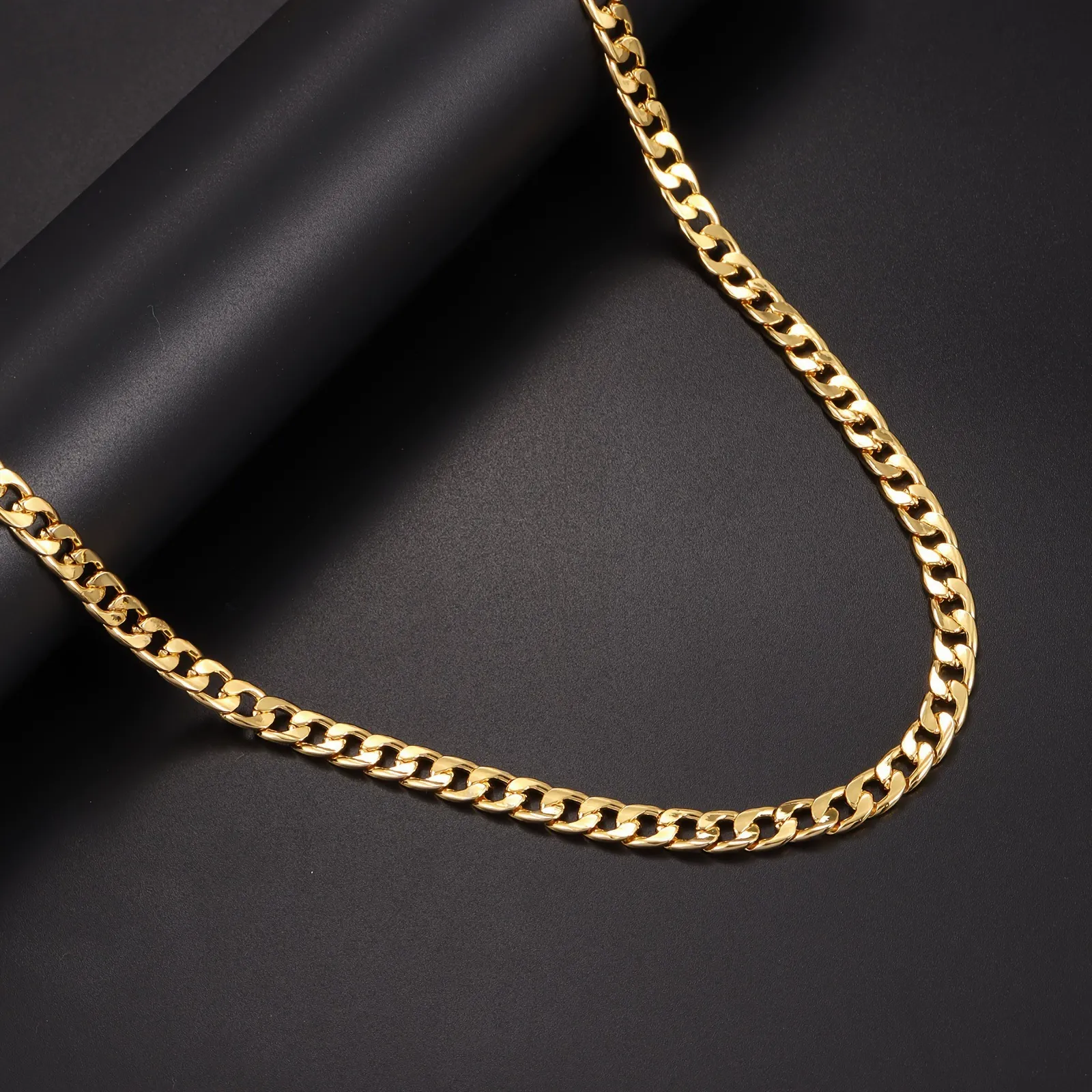 Stainless steel necklace, titanium steel decoration, Cuban chain, 18K gold-plated necklace （ Delivery in 3 days ）
