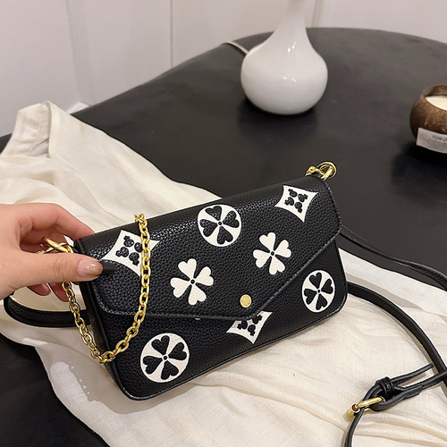 Fashion printed small square bag, shoulder and armpit three-in-one women's bag