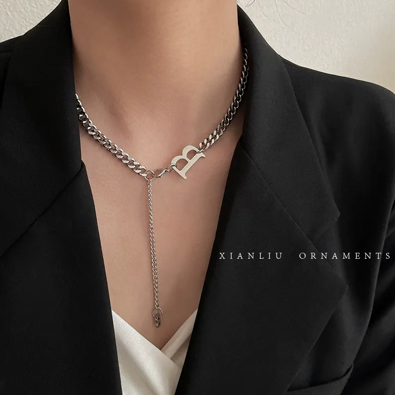 Personalized all-match letter B stainless steel necklace