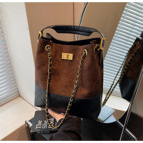 Retro texture chain underarm bag 2025 large capacity shoulder crossbody bucket bag