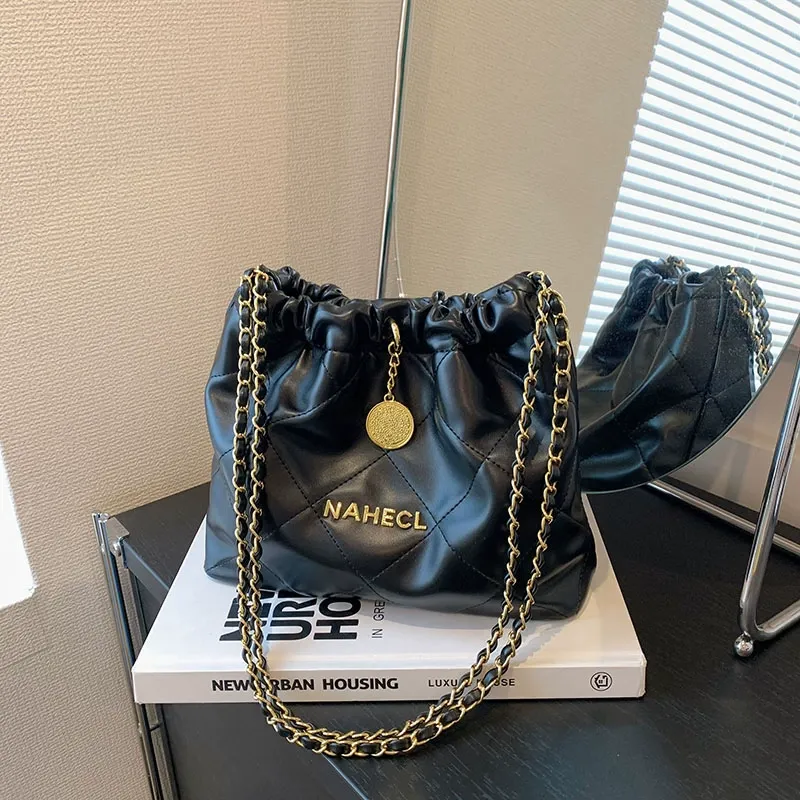 New diamond chain bag large capacity soft leather casual underarm shoulder bag