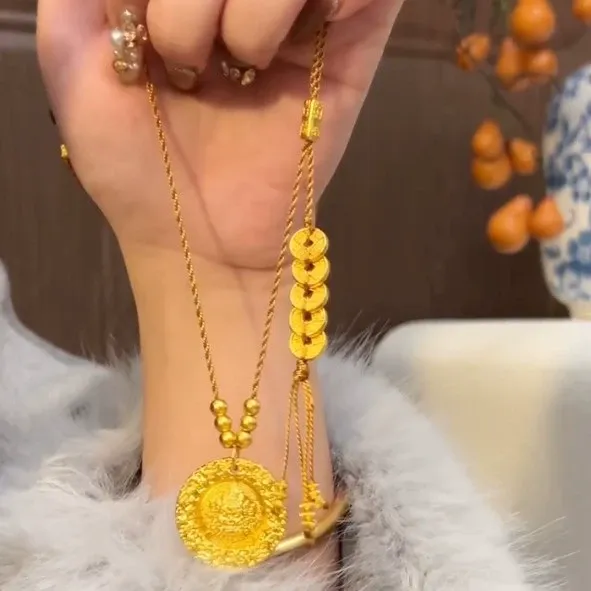 Gold-plated, color-preserving, wealth god pendant necklace for men and women.