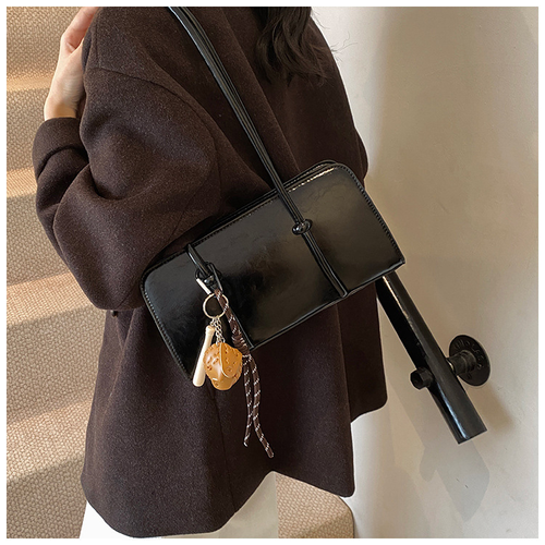 This year's popular retro niche second-hand underarm bags for women