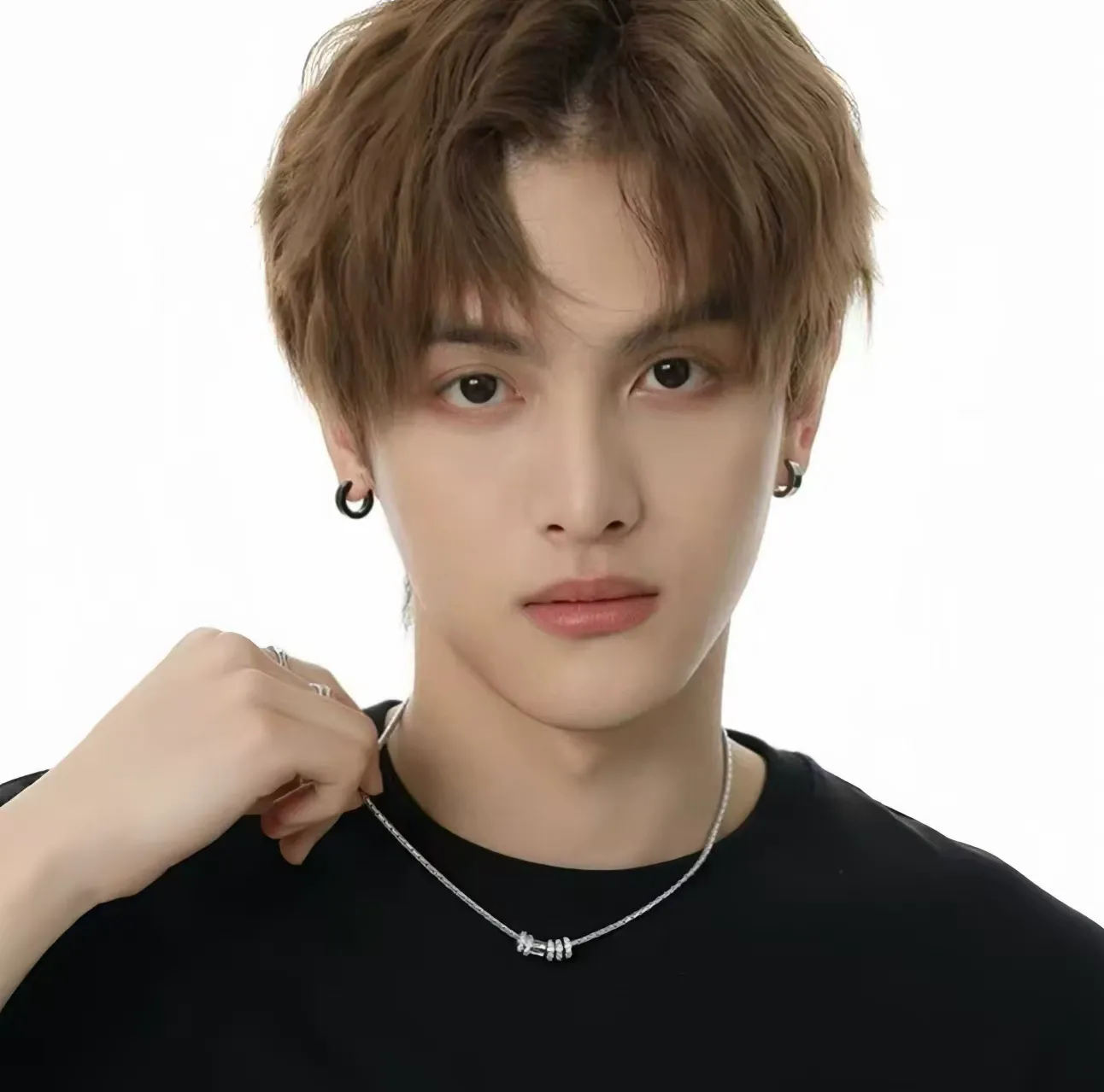 Titanium steel necklace, neutral cool style, diamond hoop pendant, titanium steel necklace, unisex