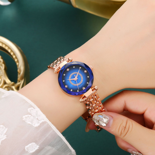Fashionable ladies watch with high-value glass and solid steel strap