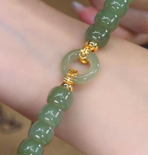 Happy event is coming, peace buckle bracelet for women, simple niche design, light luxury style, high-end imitation Hetian jade bracelet