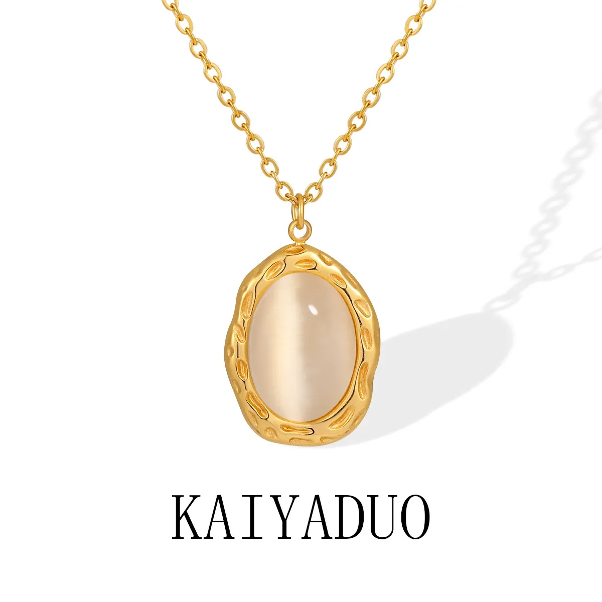Irregular texture cat's eye necklace, gold-plated titanium steel clavicle necklace