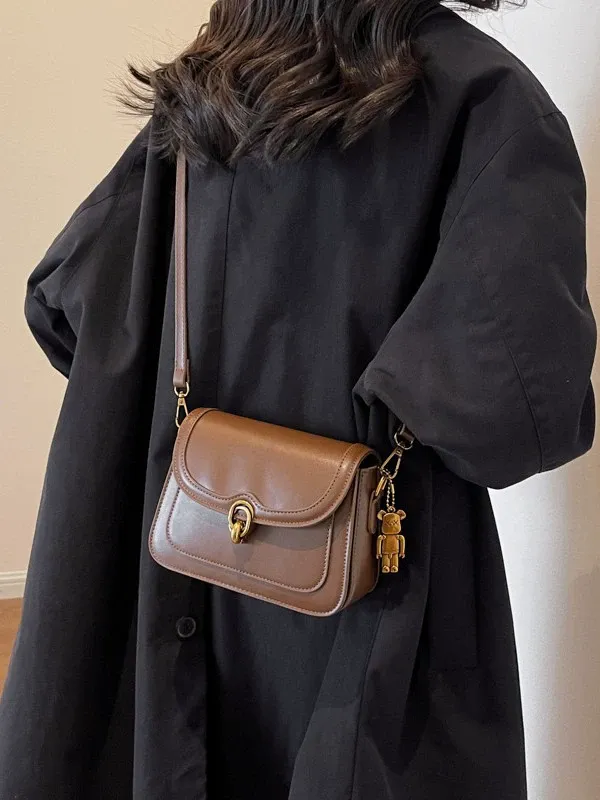 Bags 2025 new spring and autumn winter fashion retro small square bag