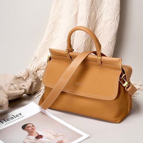 Genuine leather women's bag 2025 new style fashionable large capacity shoulder messenger bag first layer cowhide small square bag women