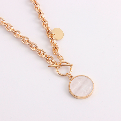 Simple and elegant metal acrylic mother-of-pearl pendant necklace