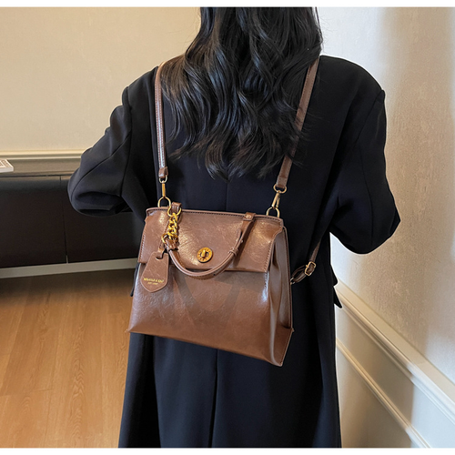 Hot 2025 retro multi-layered chain backpack, fashionable handbag