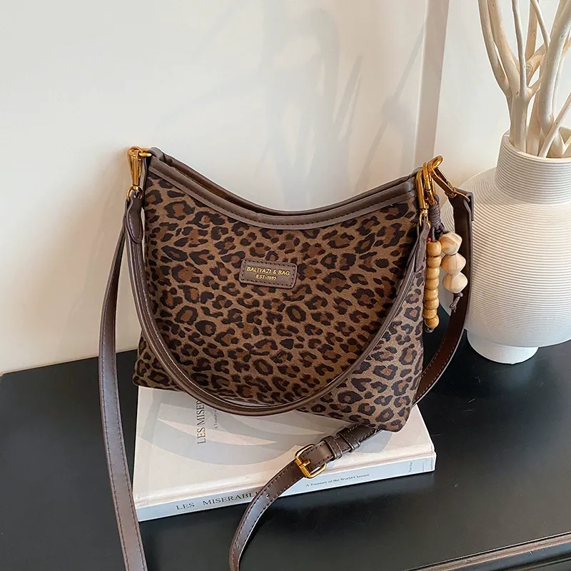 Leopard print shoulder bag women, new fashion tote crossbody bag
