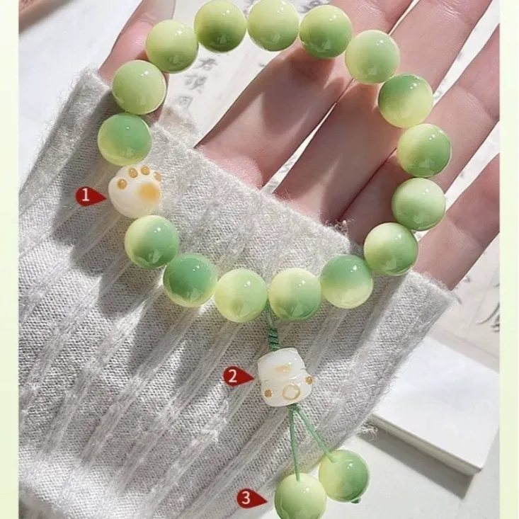 Popular cute beaded bracelet, light green bracelet, cat claw bracelet