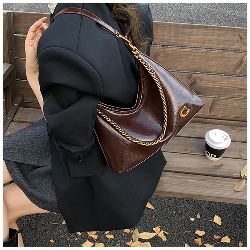 New niche chain underarm bag, fashionable crossbody bag, three shoulder straps