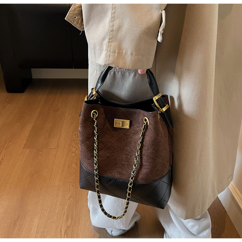 Retro texture chain underarm bag 2025 large capacity shoulder crossbody bucket bag