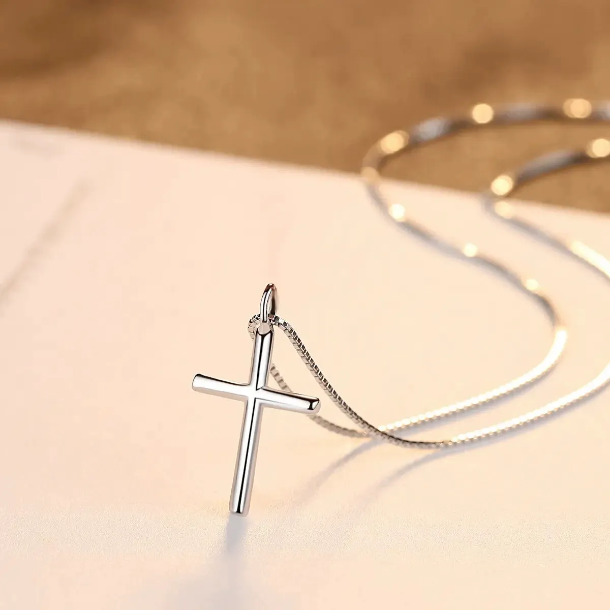 Summer new minimalist cross silver necklace for women, the same style as the Internet celebrity