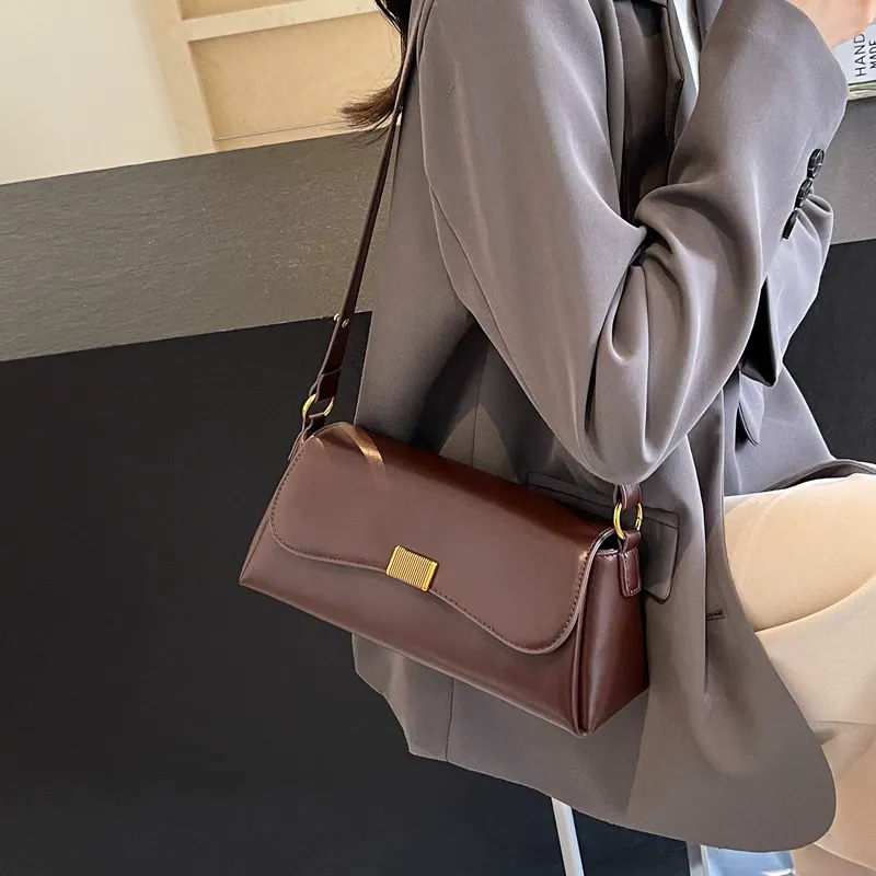 High-end baguette bag, new trendy women's underarm bag