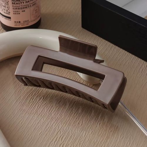 Stylish Soft & Flexible Cloud Claw Clips - Strong Hold for Effortless Chic Hairstyles
