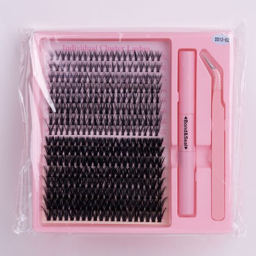 Luxurious Radiance: Elevate Your Eye Glam with Our Exquisitely Crafted Fluttery Lash Elegance Essential