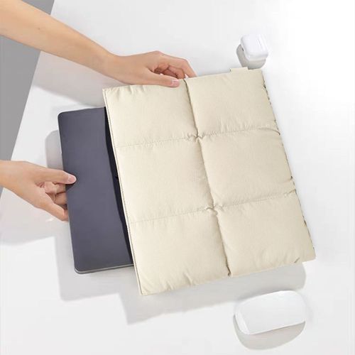 Luxurious Waterproof Laptop Sleeve with Puffy Protection – Lightweight Yet Ultra Protective