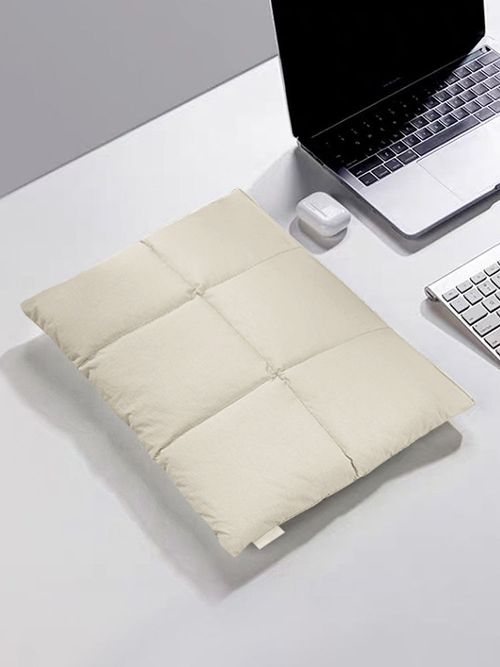 Luxurious Waterproof Laptop Sleeve with Puffy Protection – Lightweight Yet Ultra Protective