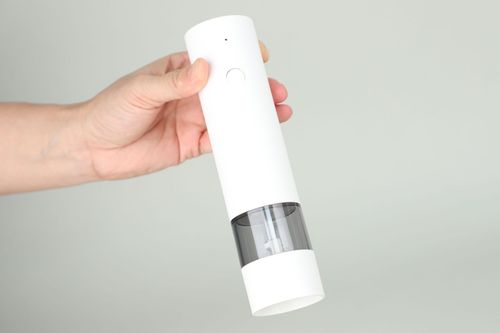 Electric pepper grinder, stainless steel, automatic freshly ground pepper, peppercorns, sea salt, black pepper, household seasoning