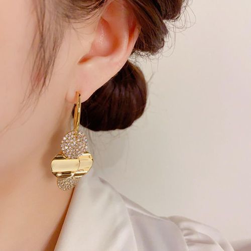 Stylish Metal Disc Tassel Earrings - Elegant, Luxury & High-End Design for WomEn