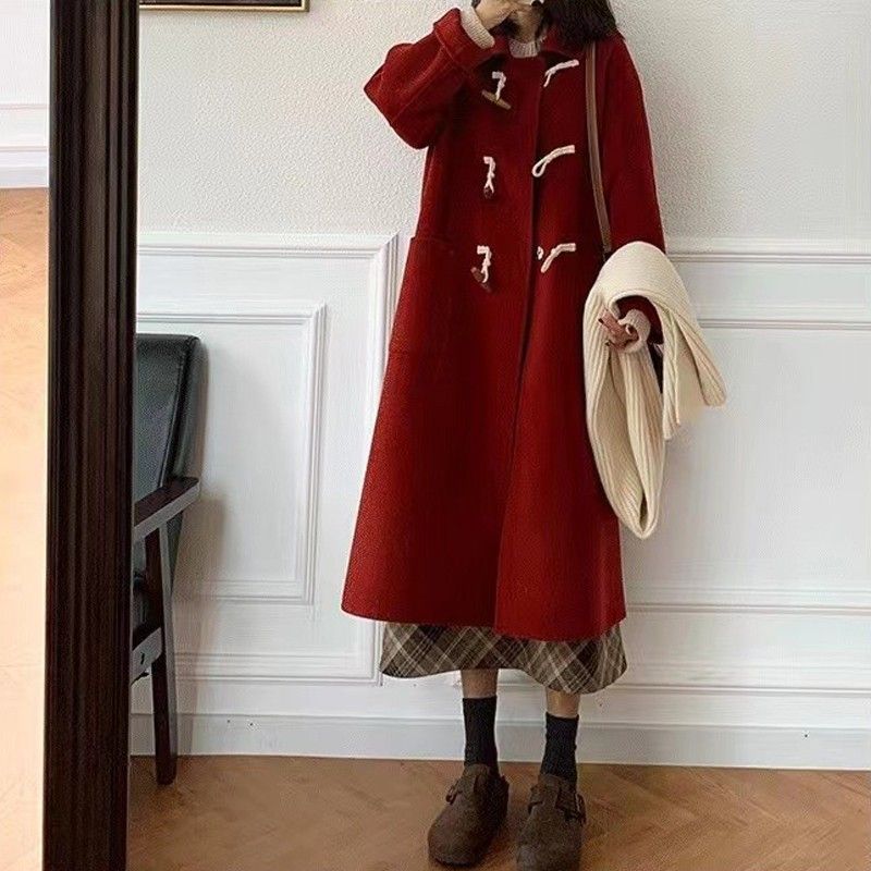 Black cowhide button double-sided cashmere coat for women in autumn and winter 2023, new small woolen coat with Hepburn style