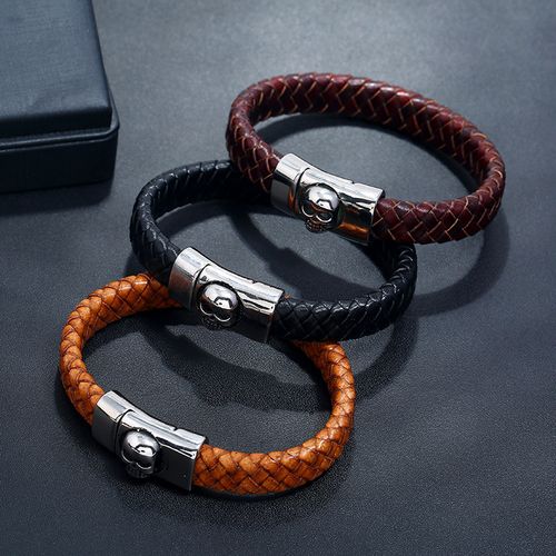 4 Buy a leather bracelet, get a free circle necklace