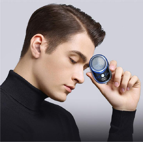 Ultra-clean electric shaver