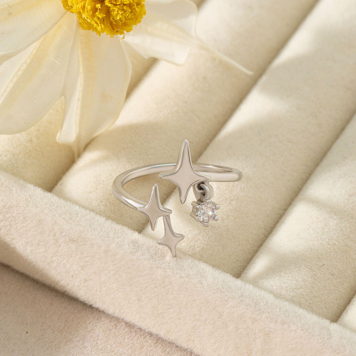Cold Wind Finger Ring