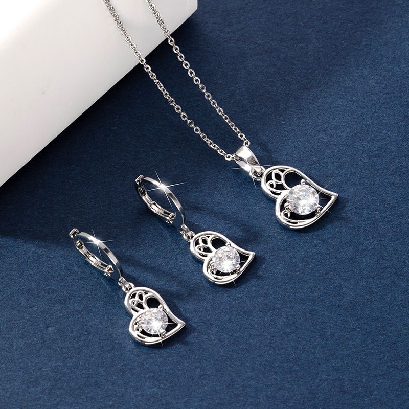Hollow out peach heart earrings necklace set