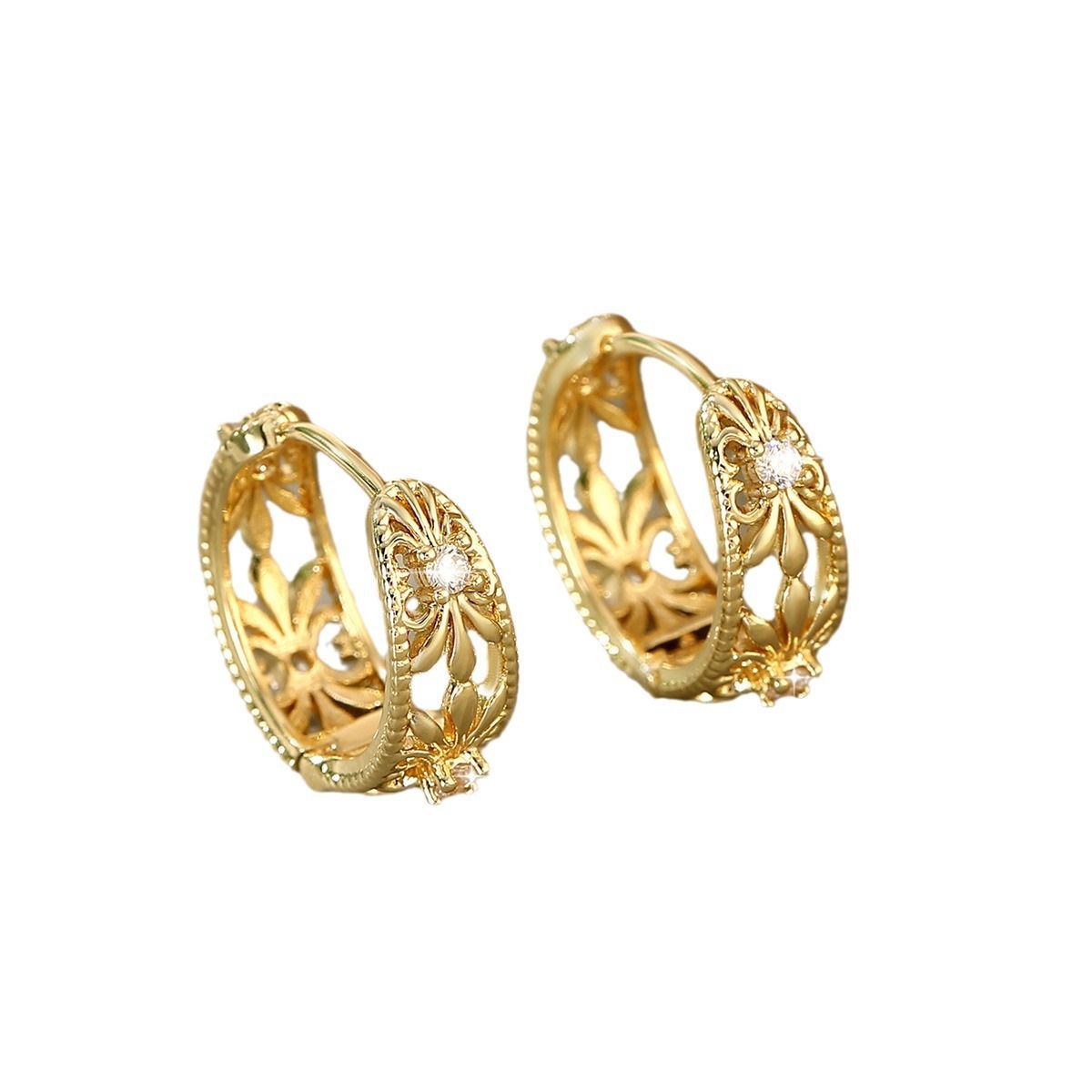 Copper inlaid zirconium circular ear ring