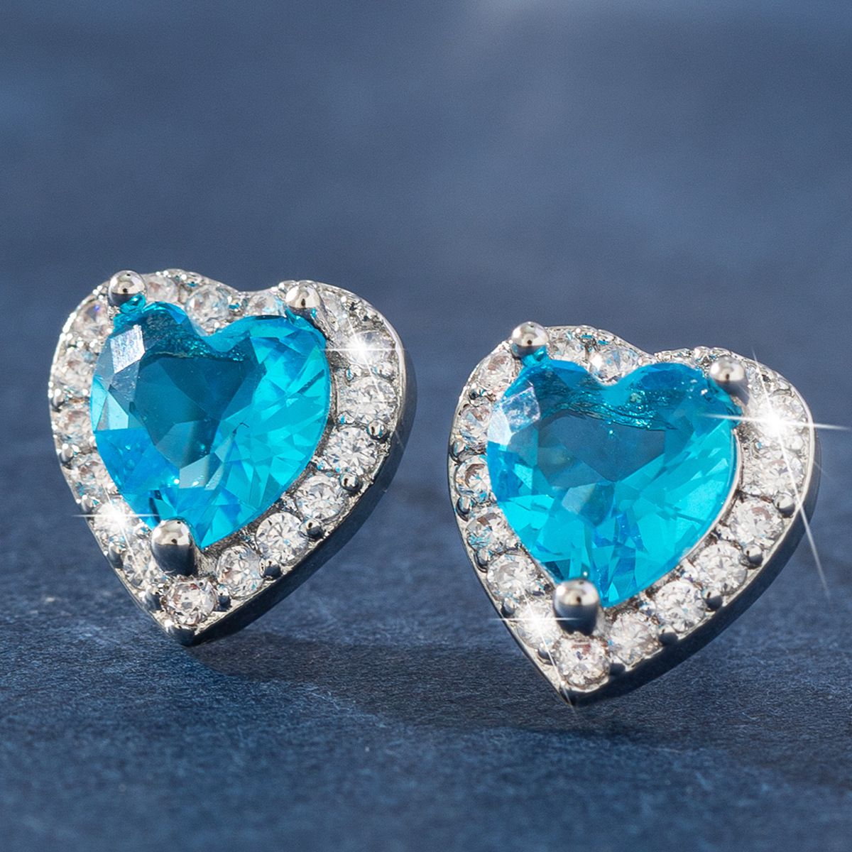 Cute heart-shaped earrings
