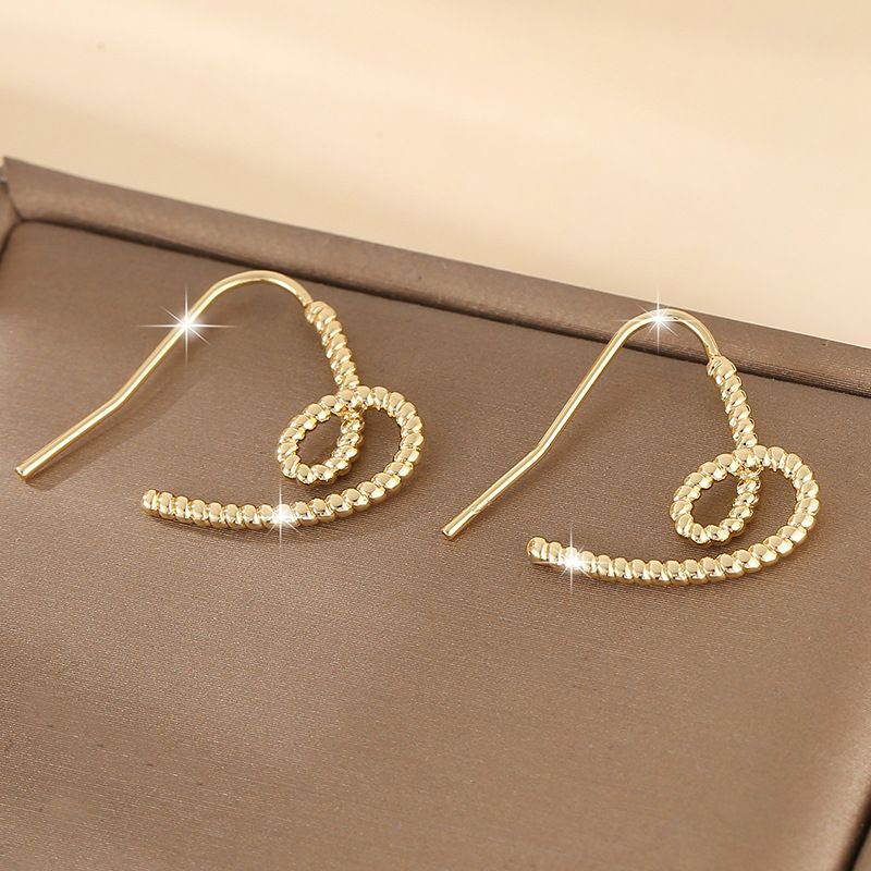 Metal heart-shaped earrings