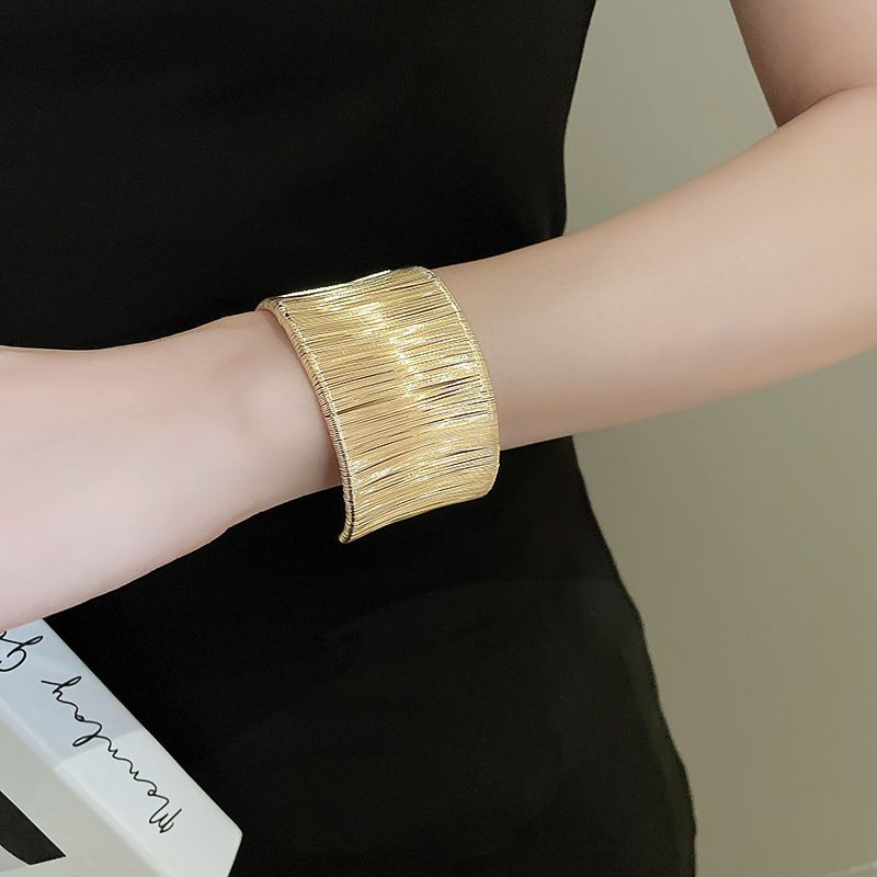 Cold style minimalist metal grid bracelet