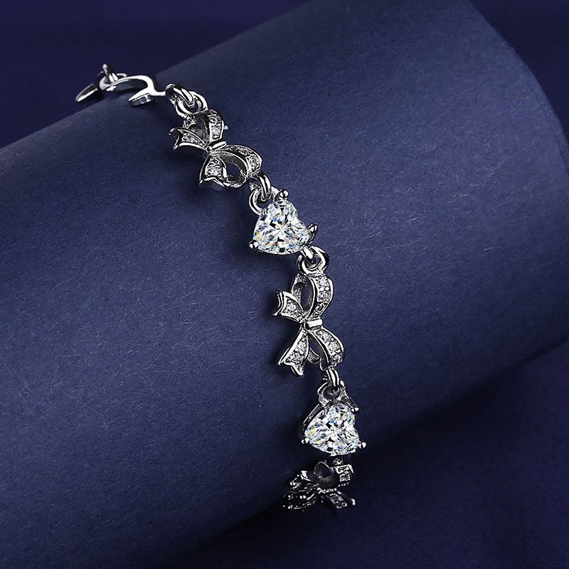Bow studded diamond bracelet